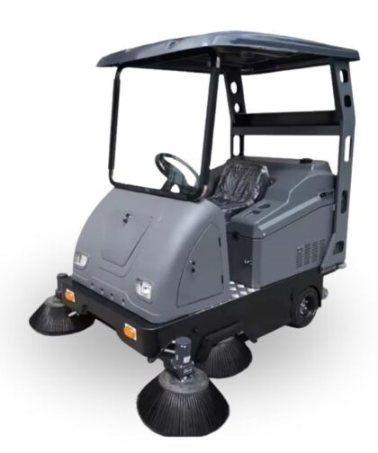 IMEC i-SWEEP 180 - RIDE ON AUTO FLOOR SWEEPER 180L C/W 4 SIDE BRUSH